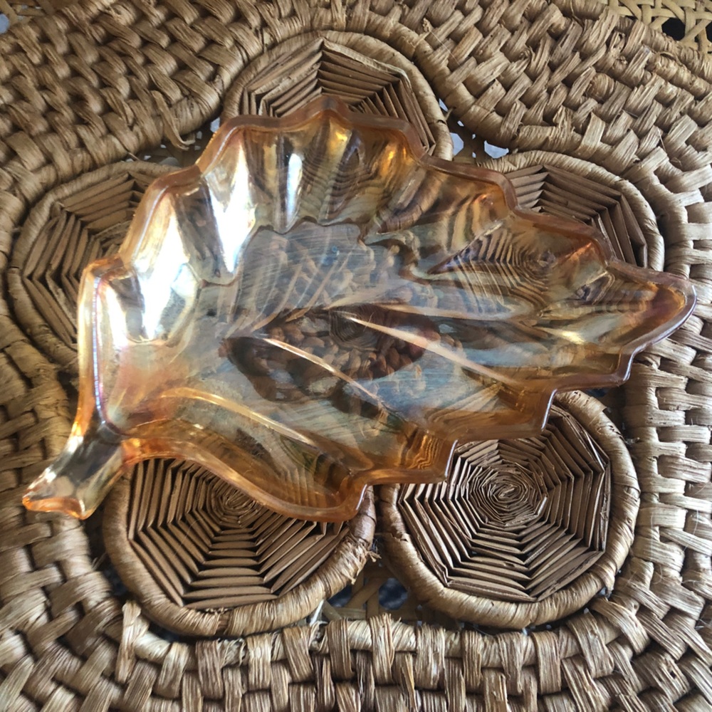 Vintage Marigold Orange Carnival Glass Leaf Shape Trinket Dish Circa 60s--50s - Picture 10 of 10